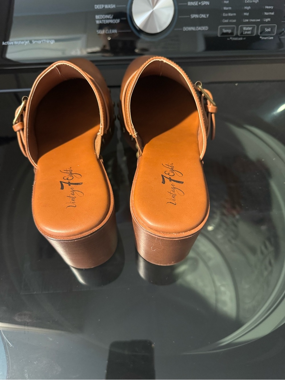 Vintage 7 Gold Brown Leather Block Heel Mules